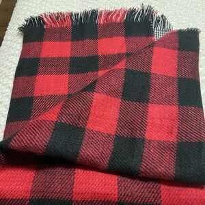 Aimee Lynn Studio NYC and Buffalo Plaid Blanket Scarf